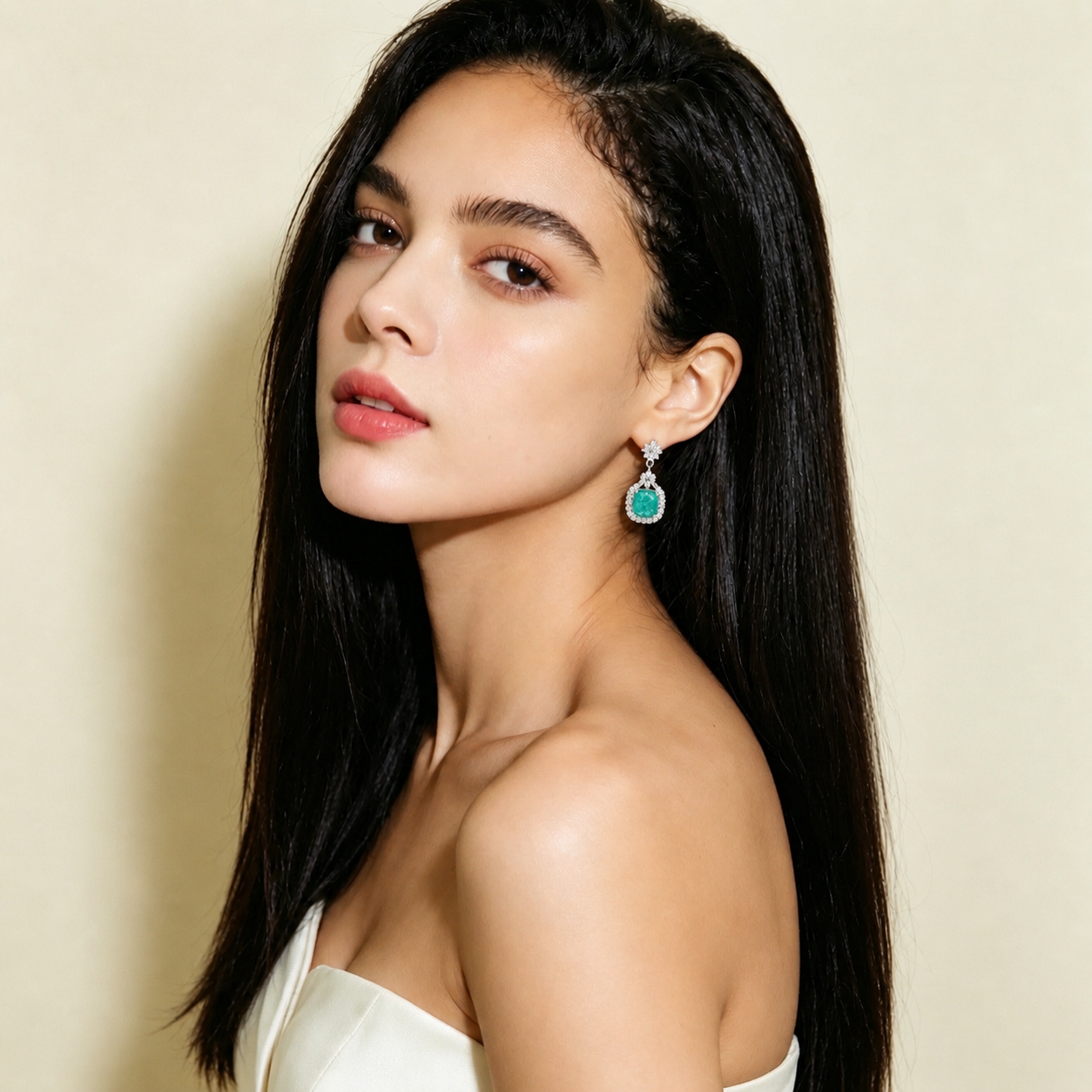 Emerald Teardrop Earrings