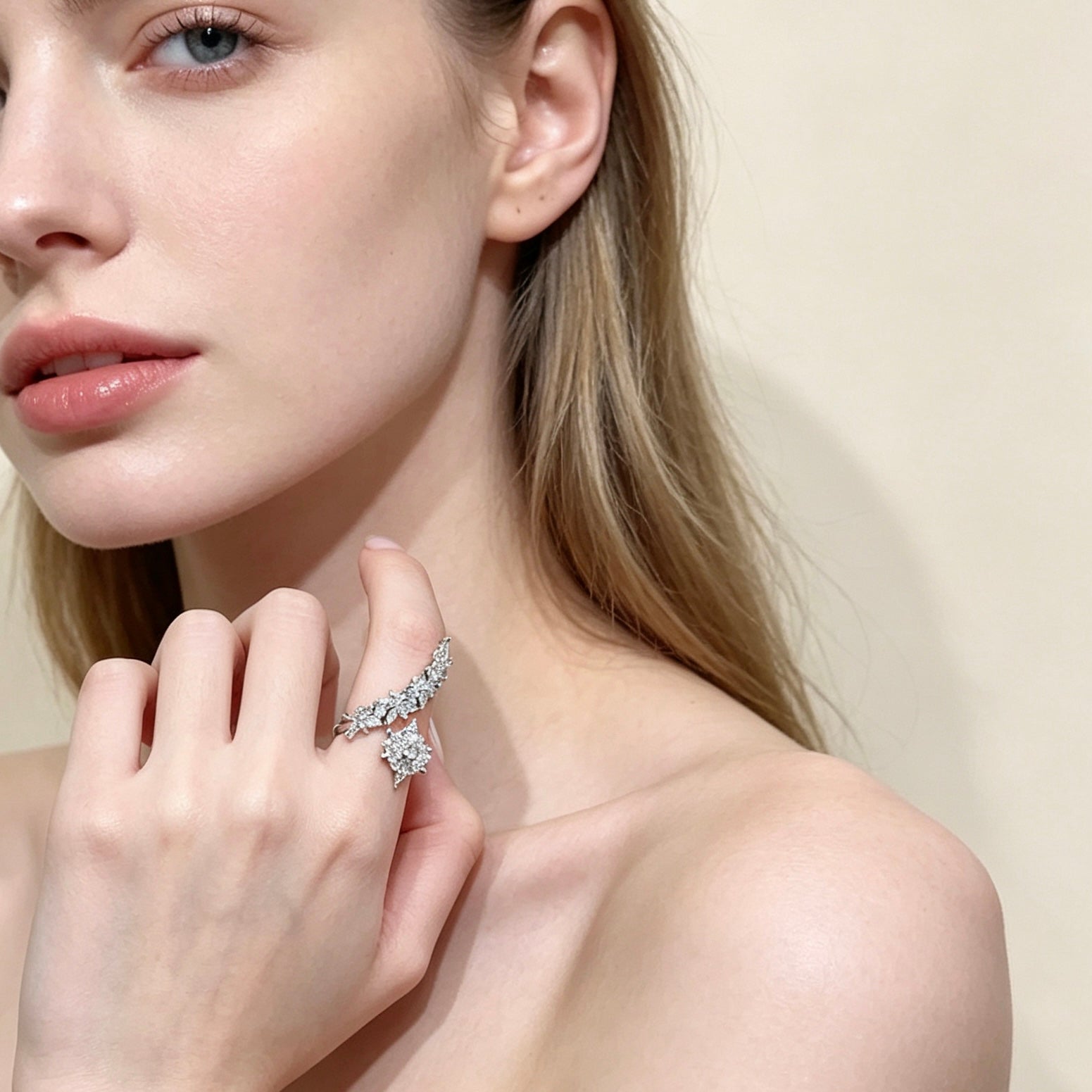The Floral Vine Ring