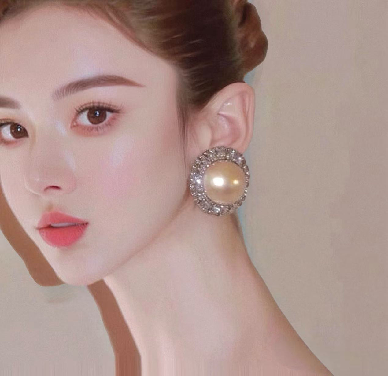 Aura Pearl & Pavé Earrings - Large
