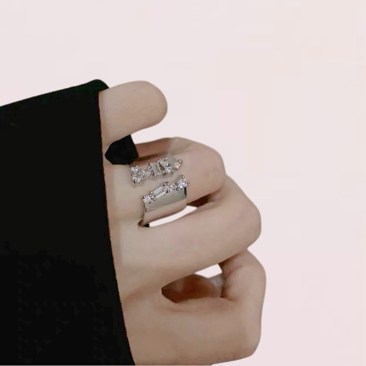 Mirror-Finish Wide Band Ring